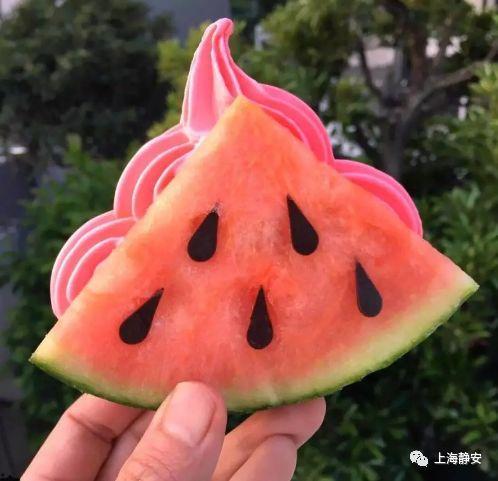 呼市网红吃瓜,揭秘幕后故事与热门话题 第2张 呼市网红吃瓜,揭秘幕后故事与热门话题 第2张